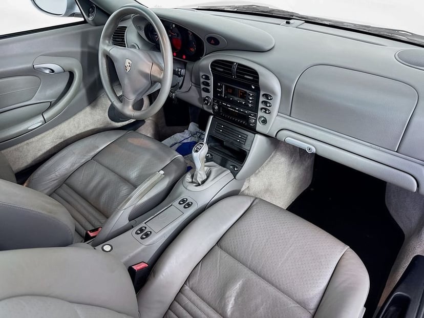 2003 Porsche 911 - Image 32
