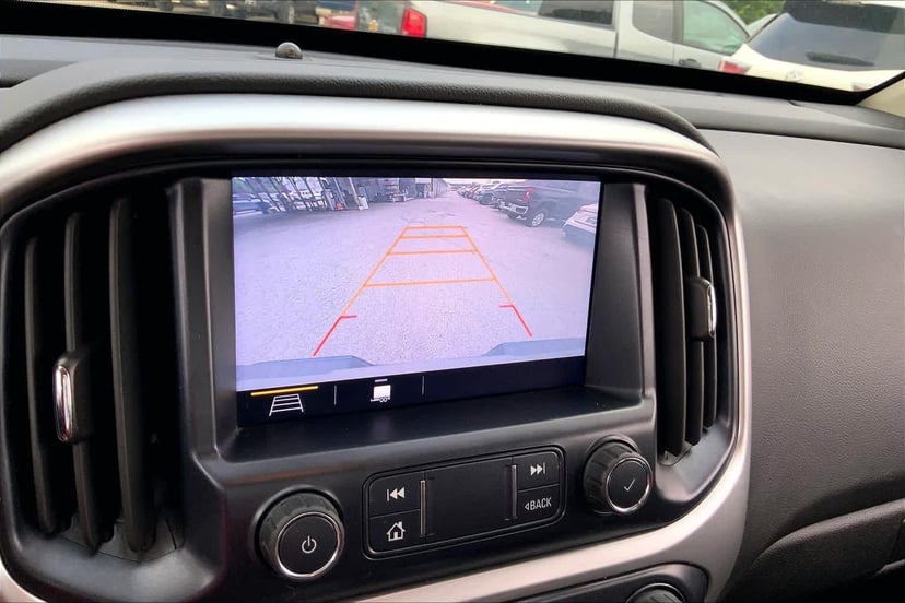 2019 Chevrolet Colorado - Image 25