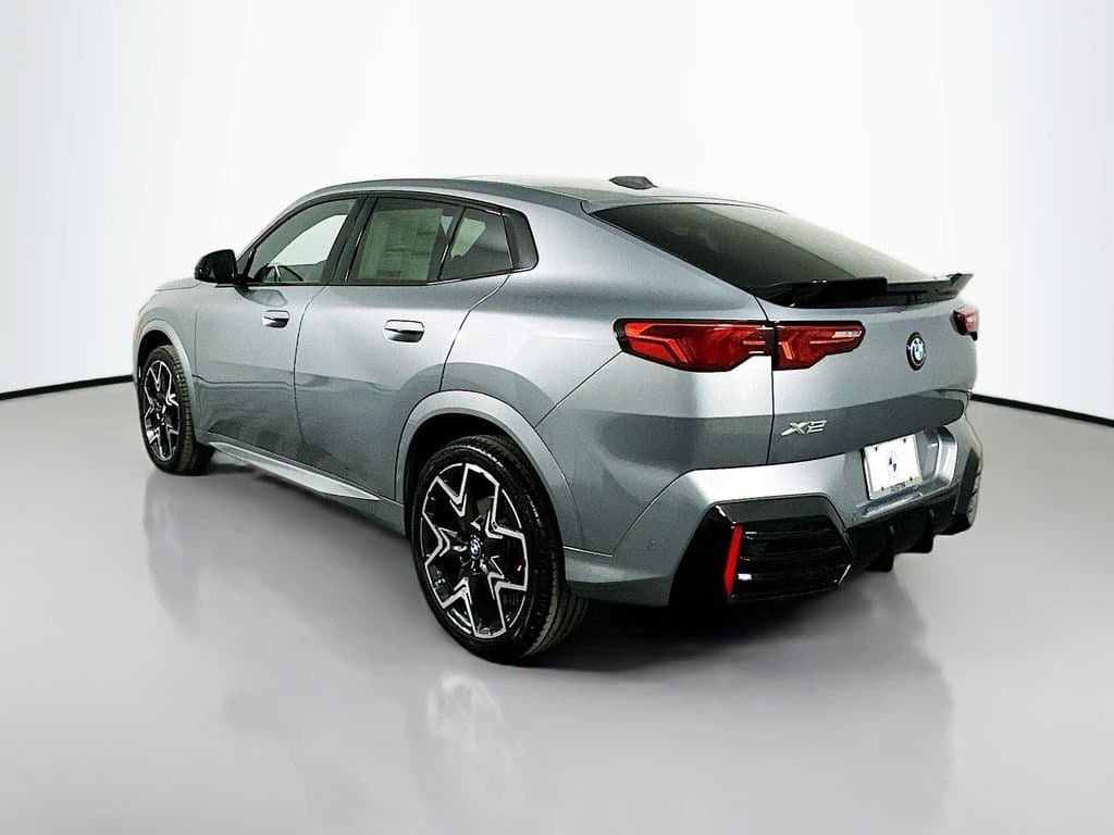 2026 BMW X2 - Image 7