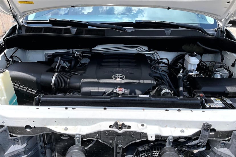 2019 Toyota Sequoia - Image 32