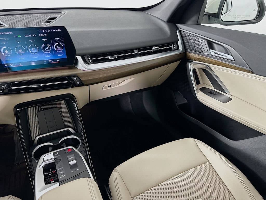 2023 BMW X1 - Image 24