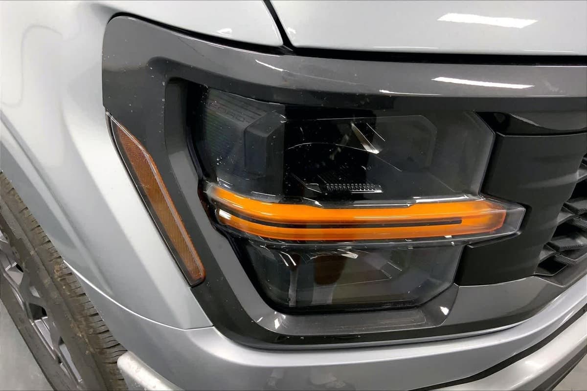 2026 Ford F-150 - Image 13