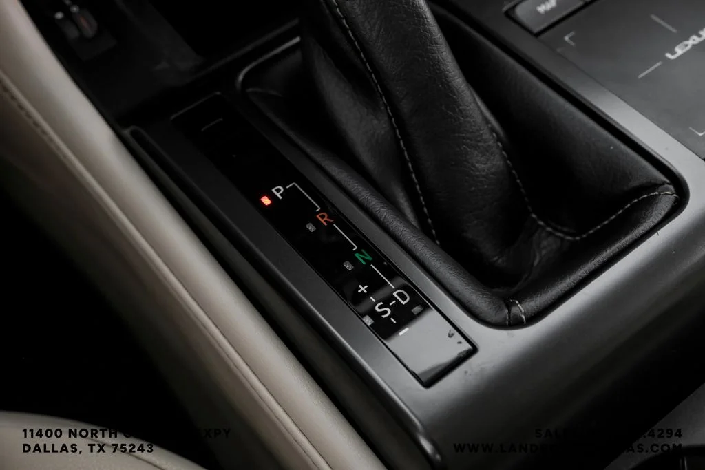 2023 Lexus GX - Image 27
