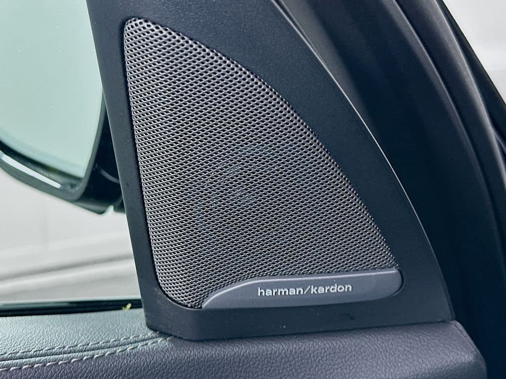 2023 BMW X5 - Image 19