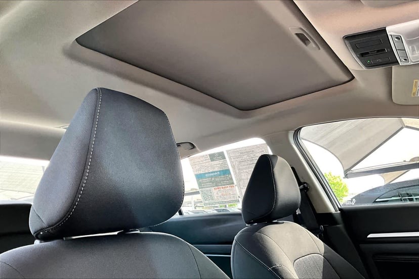 2023 Nissan Altima - Image 14