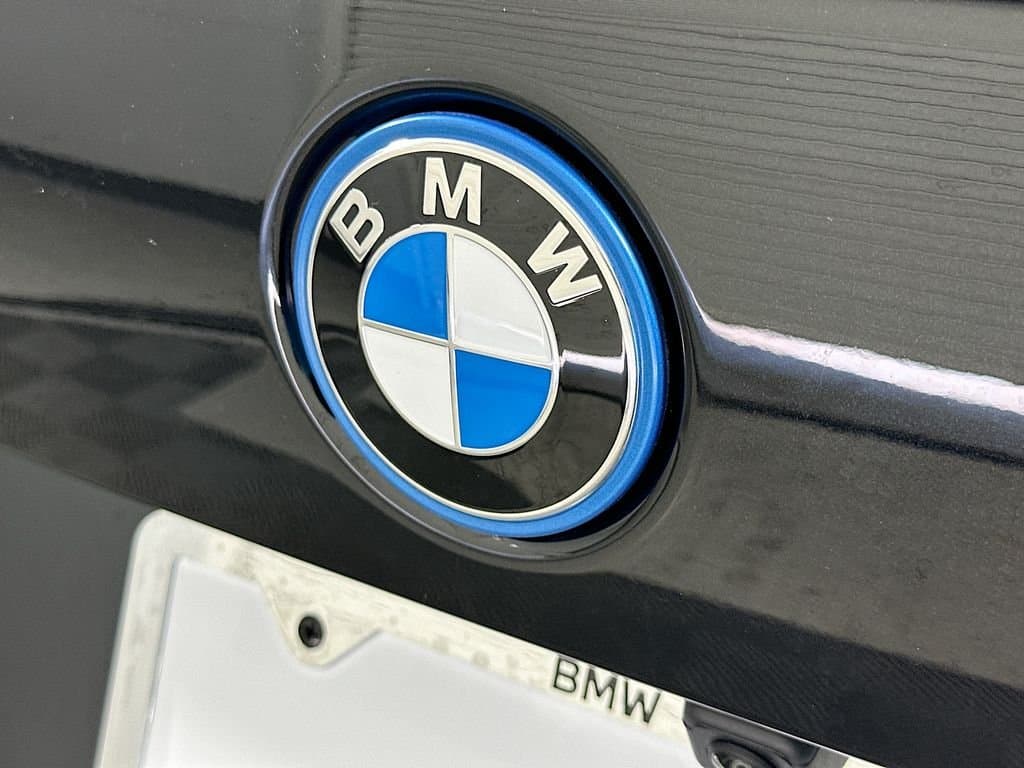 2026 BMW X5 - Image 22