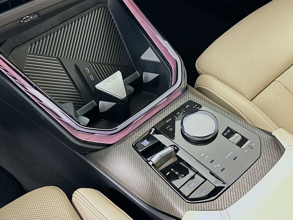 2026 BMW X3 - Image 15