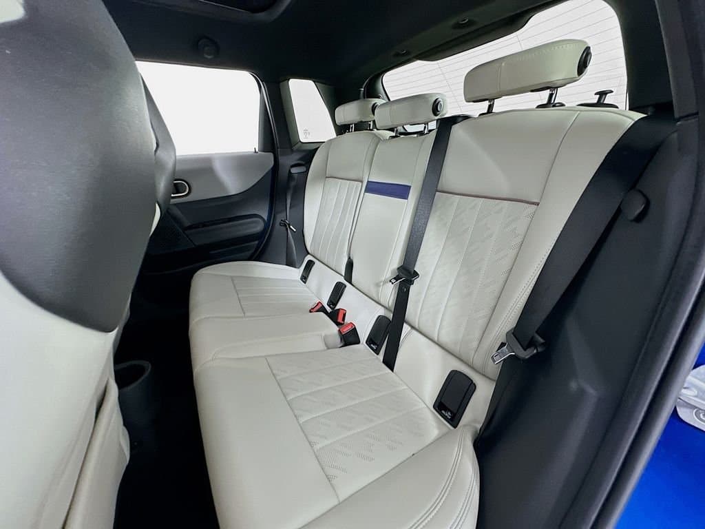 2025 MINI COOPER - Image 18