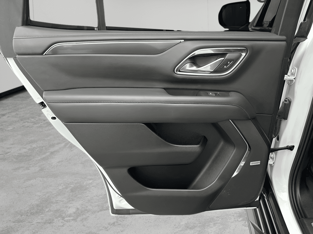 2023 Chevrolet Tahoe - Image 17