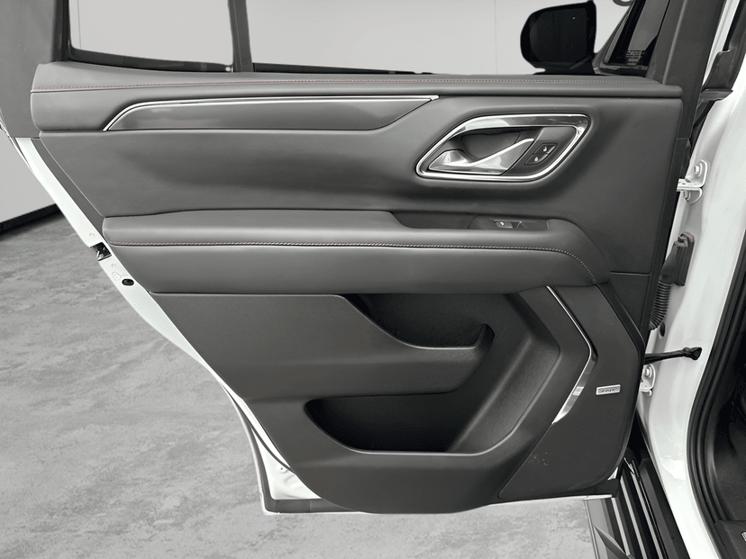 2023 Chevrolet Tahoe - Image 17
