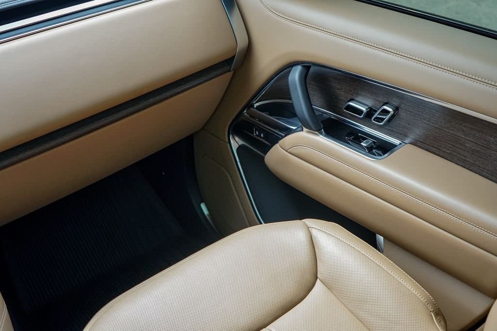 2020 Land Rover Range Rover Velar - Image 30