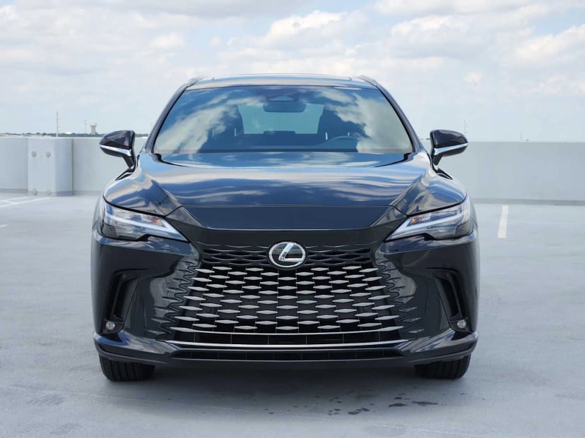 2023 Lexus RX 350 - Image 2