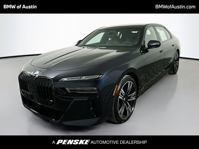 2025 BMW i7 - Image 1