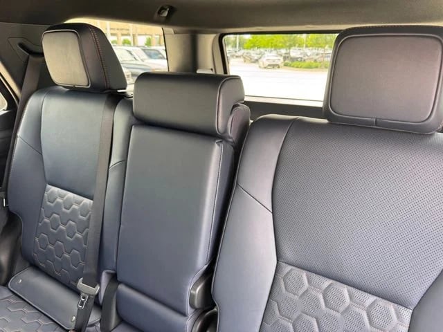 2026 Toyota 4Runner i-FORCE MAX - Image 22