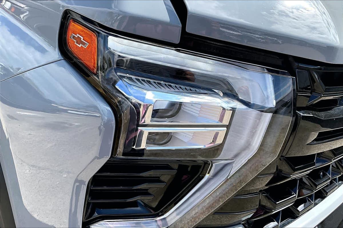 2024 Chevrolet Silverado 2500HD - Image 29