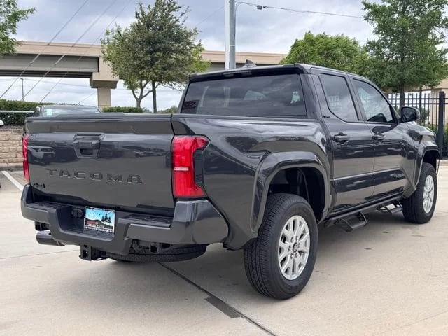 2026 Toyota Tacoma - Image 5