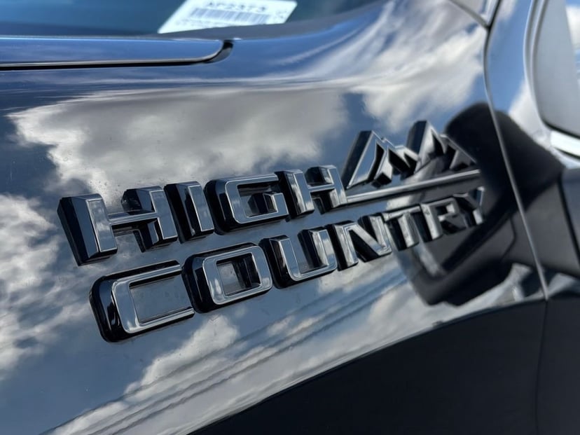 2024 Chevrolet Silverado 1500 - Image 3