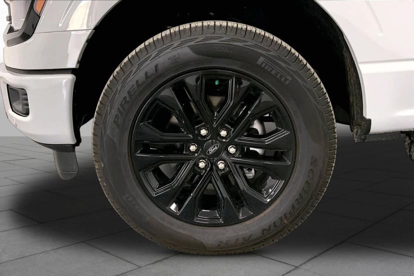 2026 Ford F-150 - Image 9