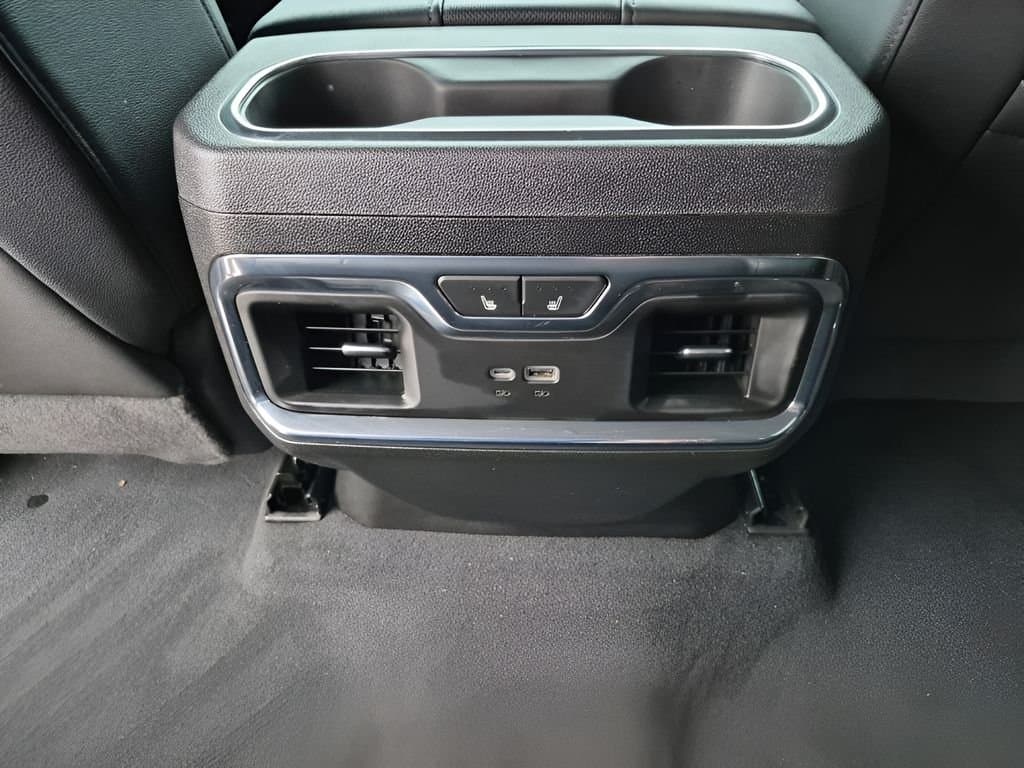 2024 Chevrolet Silverado 2500HD - Image 21