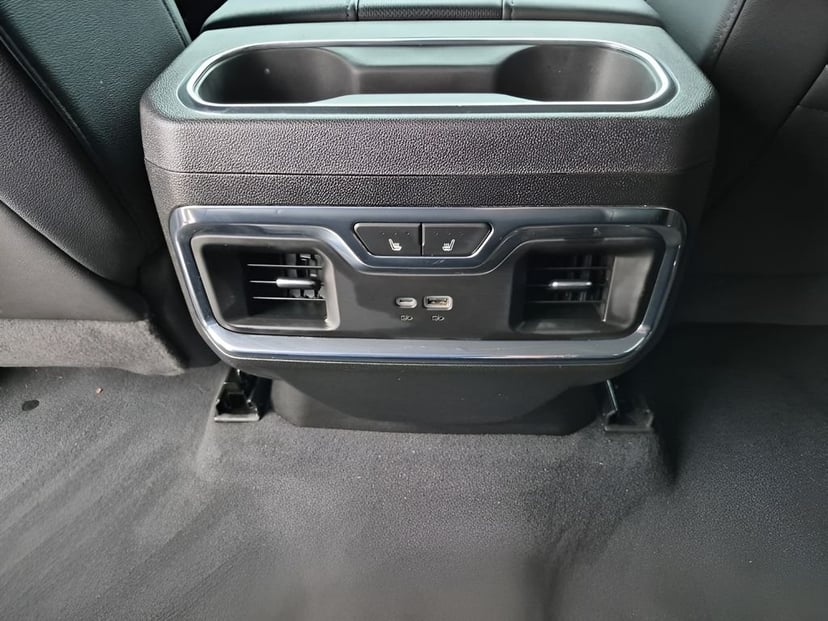 2024 Chevrolet Silverado 2500HD - Image 21