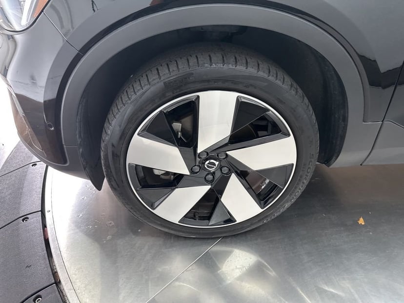 2022 Volvo C40 Recharge Pure Electric - Image 29