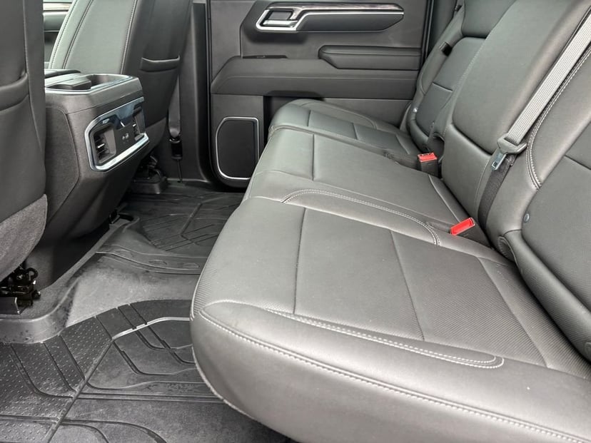 2025 Chevrolet Silverado 1500 - Image 29
