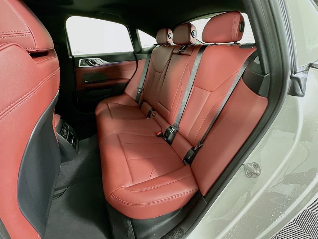 2026 BMW i4 - Image 17