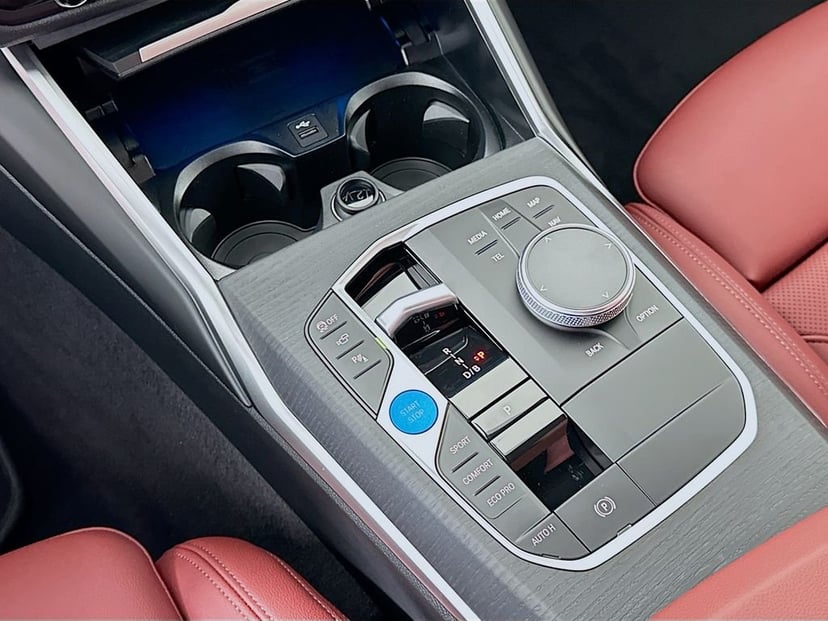 2026 BMW i4 - Image 15