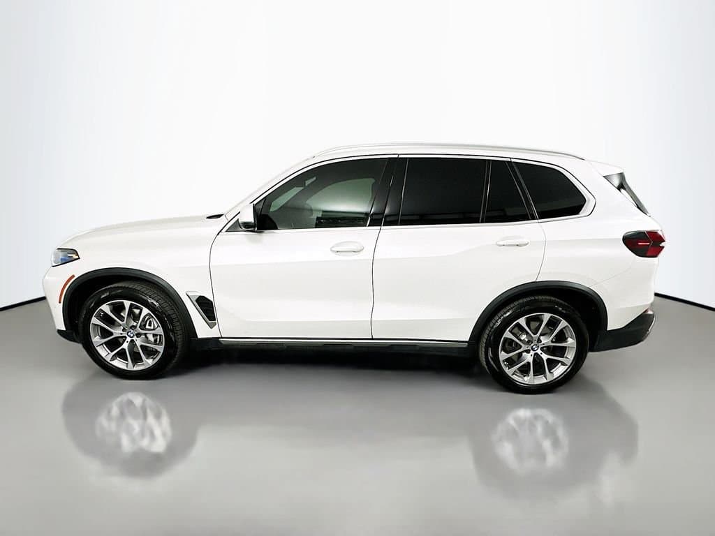 2024 BMW X5 - Image 8