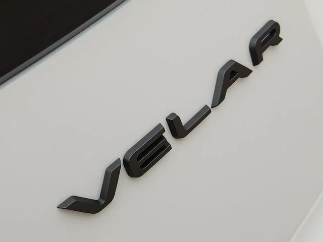 2026 Land Rover Range Rover Velar - Image 12