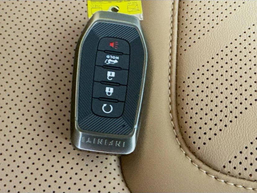 2026 INFINITI QX80 - Image 38