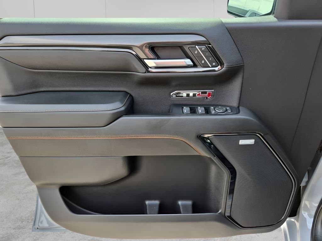 2024 GMC Sierra 1500 - Image 26