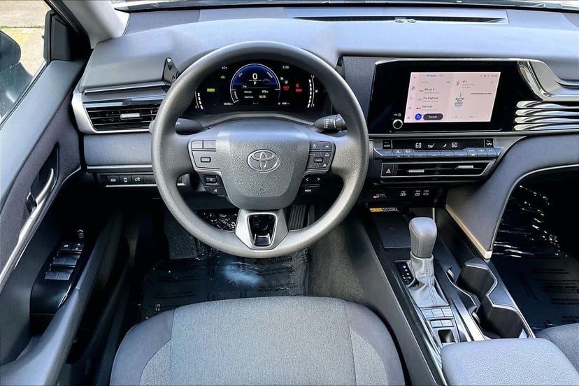 2026 Toyota Camry - Image 6