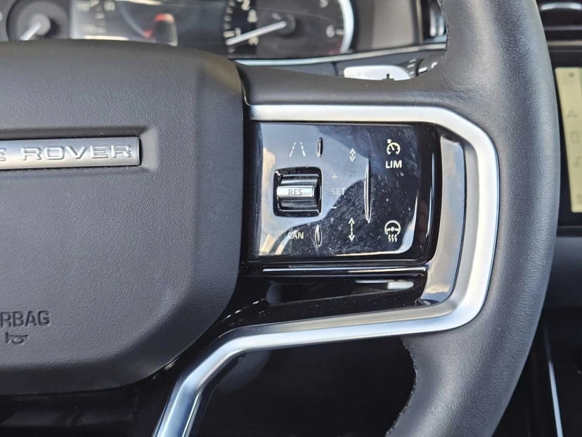 2023 Land Rover Range Rover Evoque - Image 27