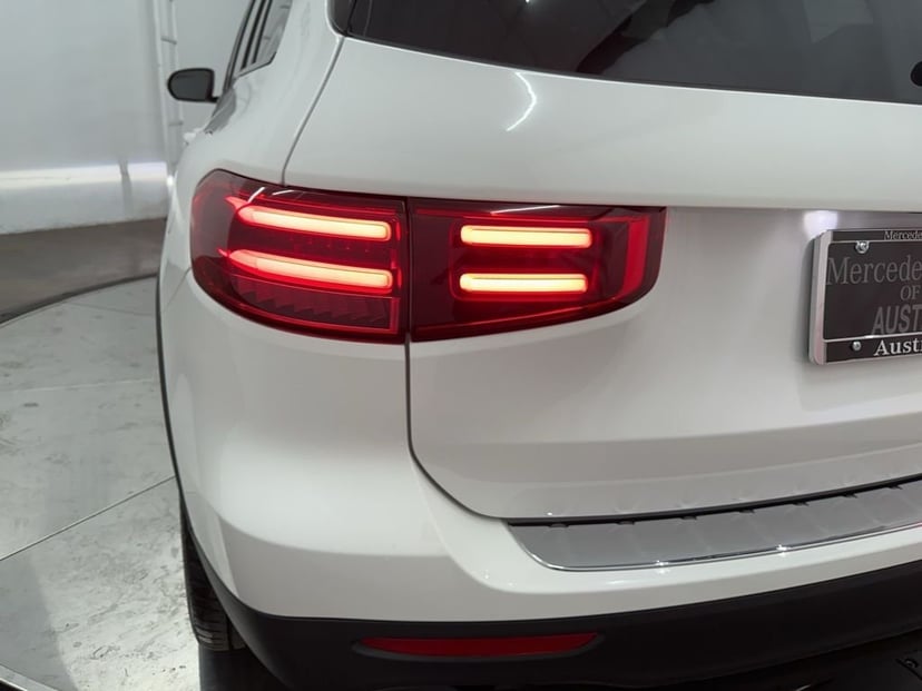 2026 Mercedes-Benz GLB - Image 29