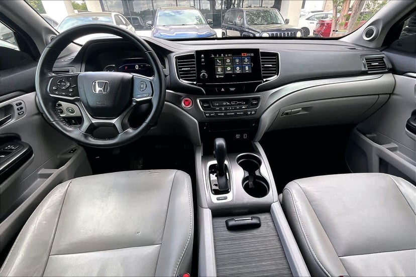 2019 Honda Pilot - Image 16