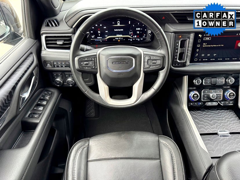 2024 GMC Yukon - Image 24