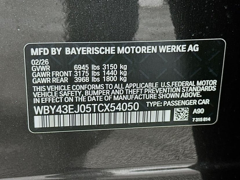 2026 BMW i7 - Image 24