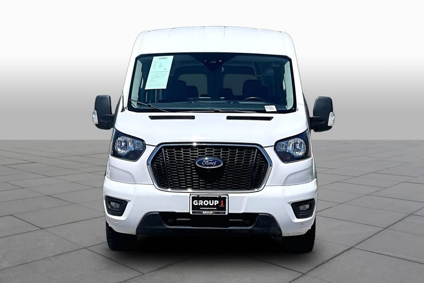 2023 Ford Transit Passenger Wagon - Image 4