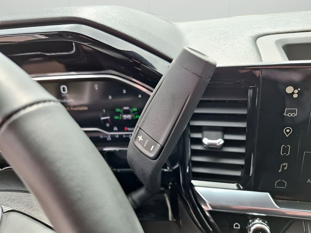 2024 GMC Sierra 2500HD - Image 37