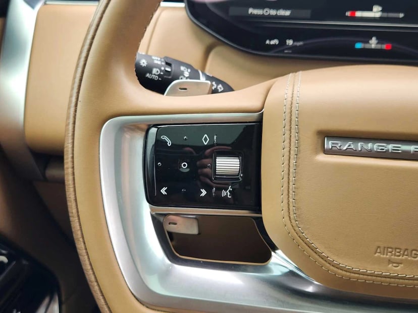 2023 Land Rover Range Rover - Image 27