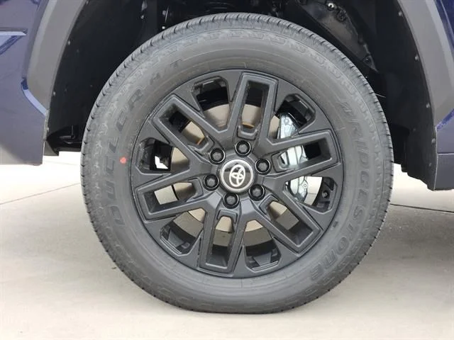 2026 Toyota Tundra - Image 5