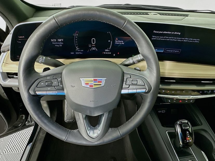 2024 Cadillac XT4 - Image 11
