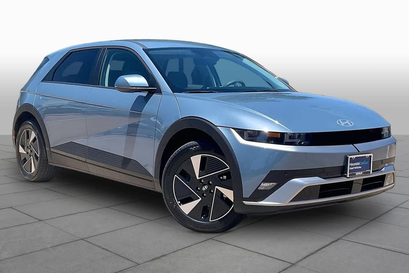 2026 Hyundai IONIQ 5 - Image 2