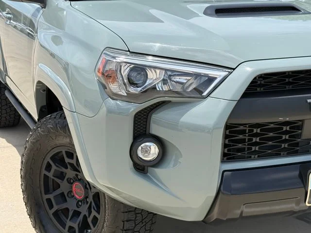 2021 Toyota 4Runner - Image 3