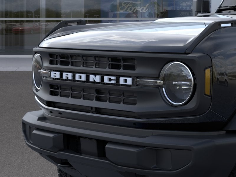2026 Ford Bronco - Image 32