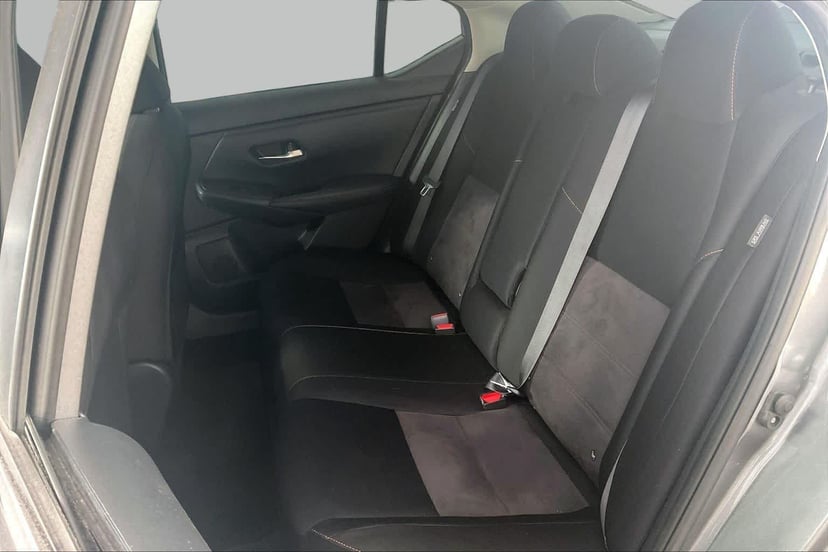 2021 Nissan Sentra - Image 18