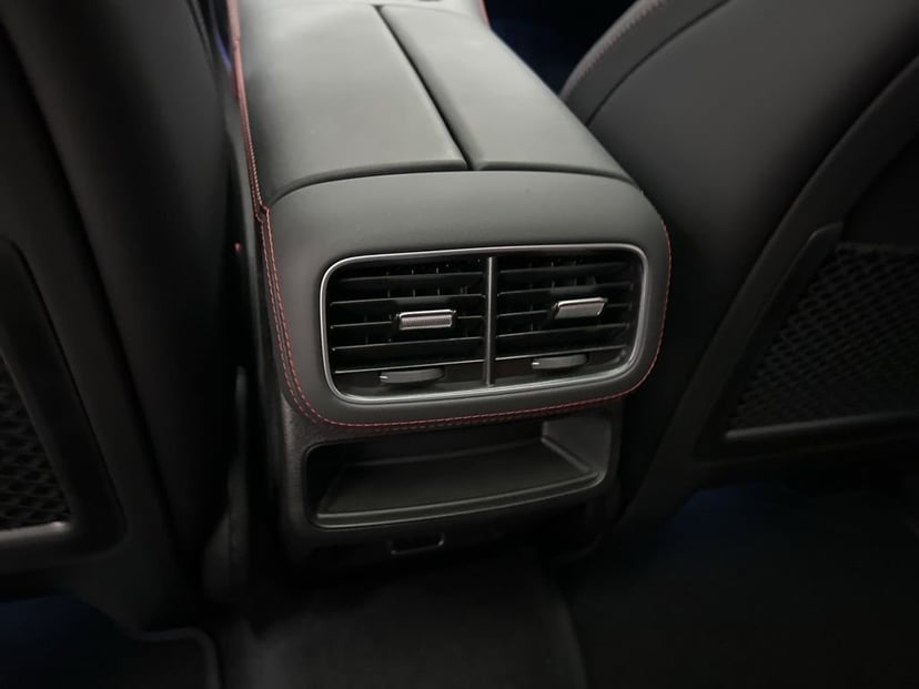 2026 Mercedes-Benz GLE - Image 24