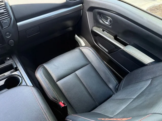 2023 Nissan Titan - Image 23