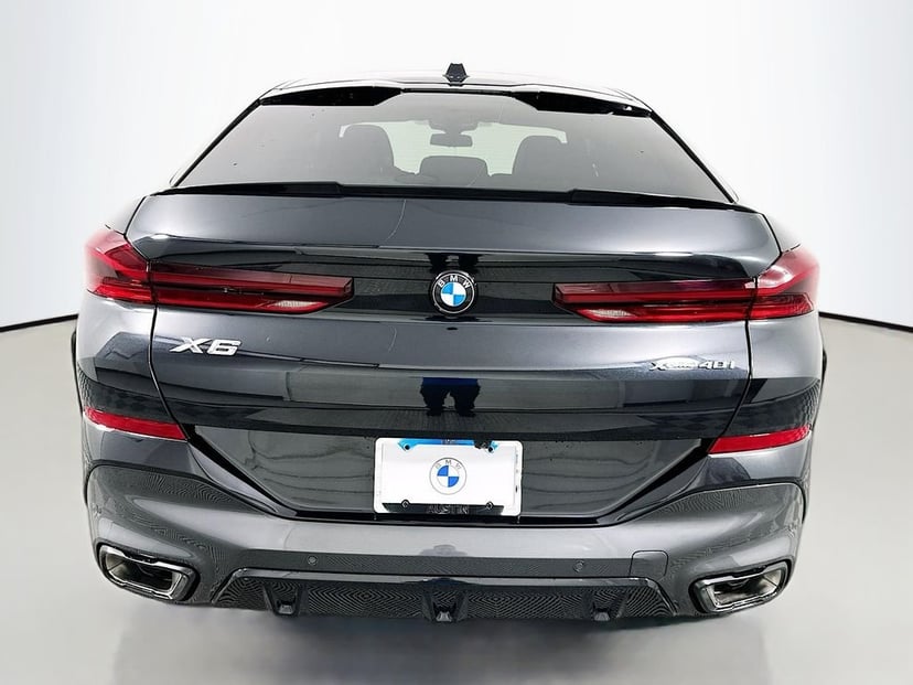 2026 BMW X6 - Image 6